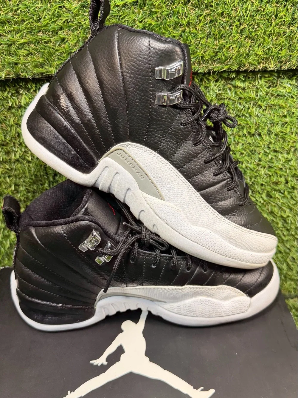 Nike Air Jordan 12 Retro Playoff GS 2012 Size 5Y 153265-001 Black White W/Box